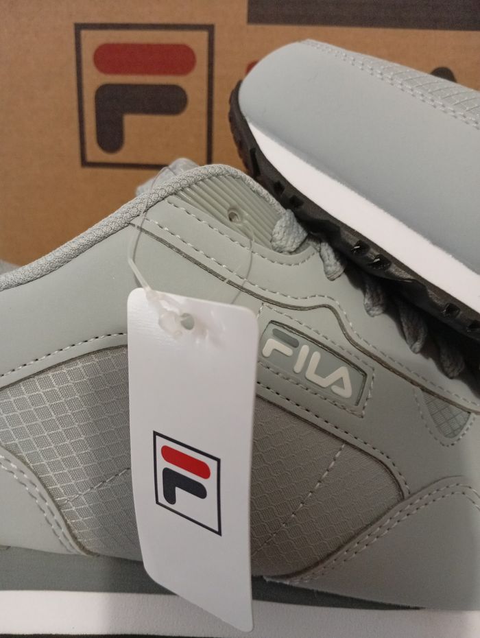 Baskets Fila neuves - photo numéro 3