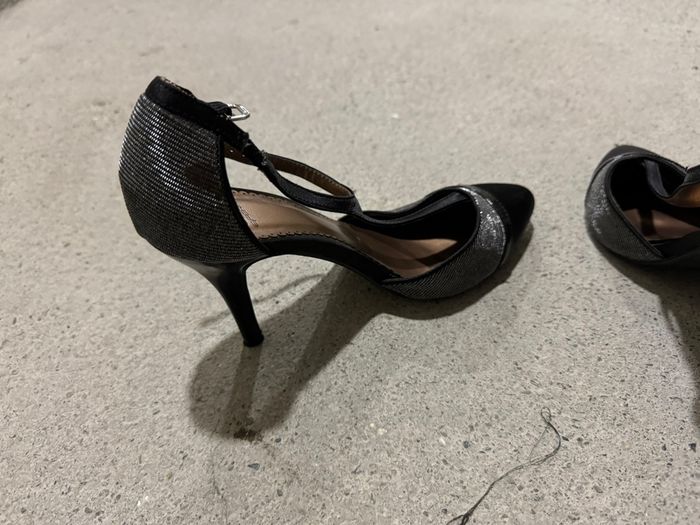Escarpins avec lanière - photo numéro 4