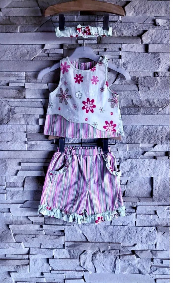 KITIWATT - ENSEMBLE 3P BÉBÉ FILLE VOLANTS, NOEUDS ET MOTIF FLEURS & RAYURES 6M