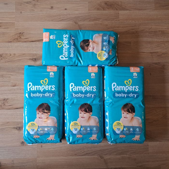 Lot de couches Pampers Baby-Dry – Taille 3 (4-9 kg)
