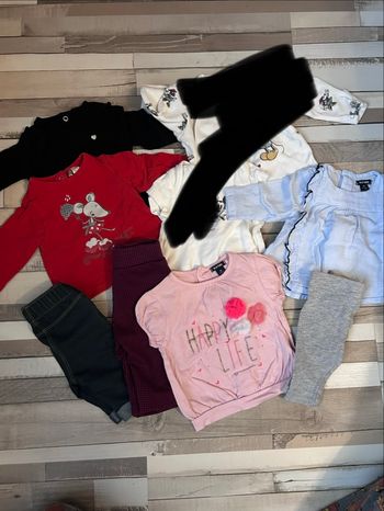 Lot de 7 vêtements bébé fille 1 moi