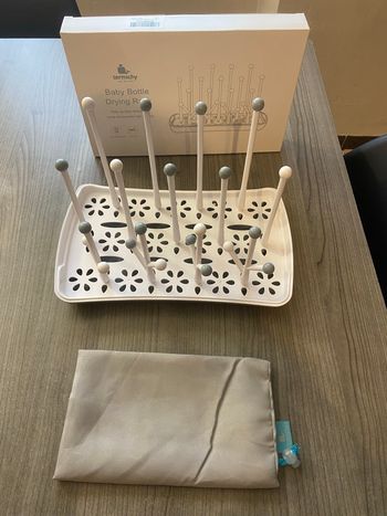 Égouttoir à biberons 