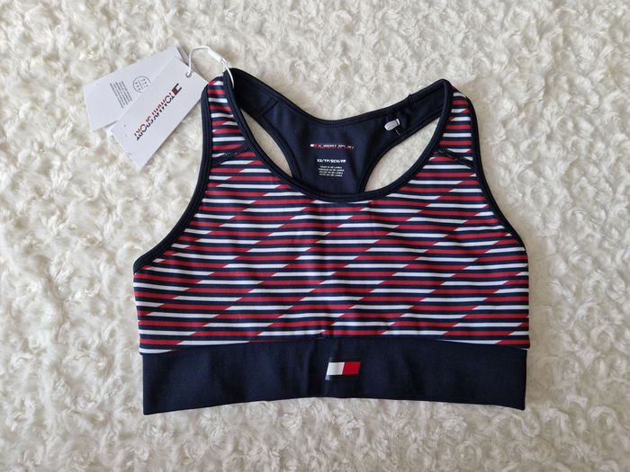 Ensemble sport neuf Tommy Hilfiger - photo numéro 8