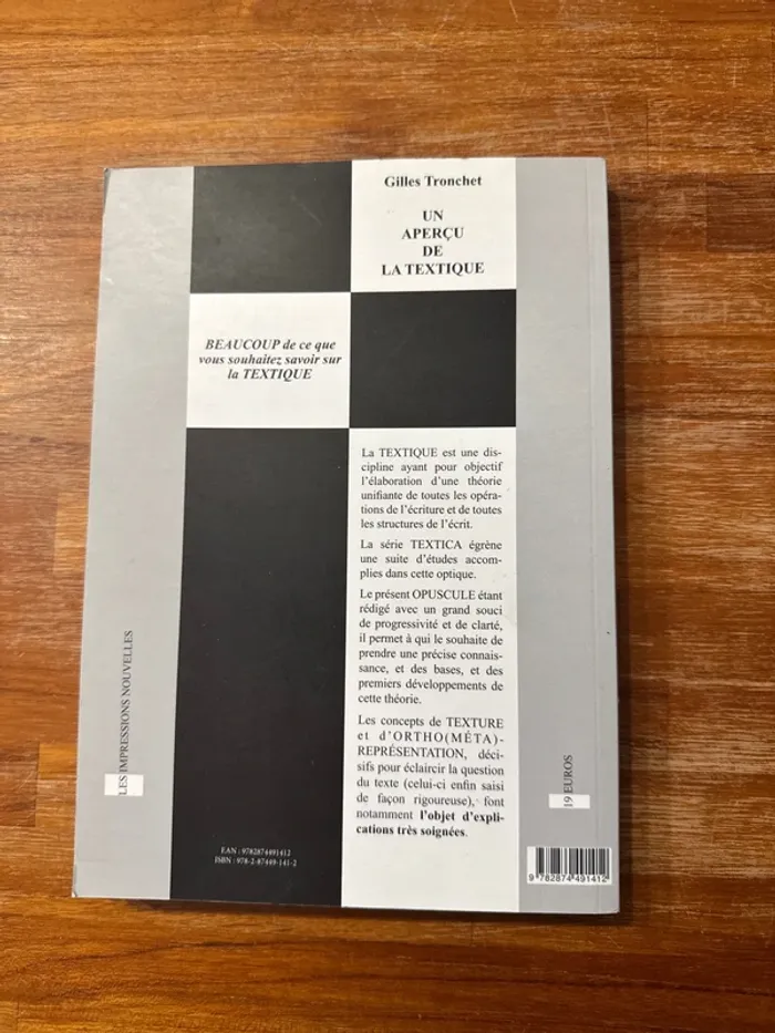 Livre un aperçu de la textique - photo numéro 4