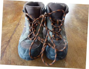 chaussure de randonnée enfant 34