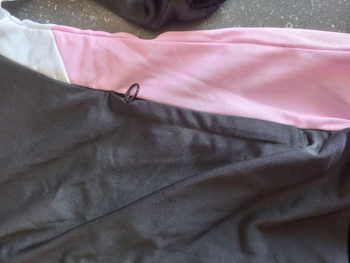 Survêtement fila taille xs - photo numéro 3