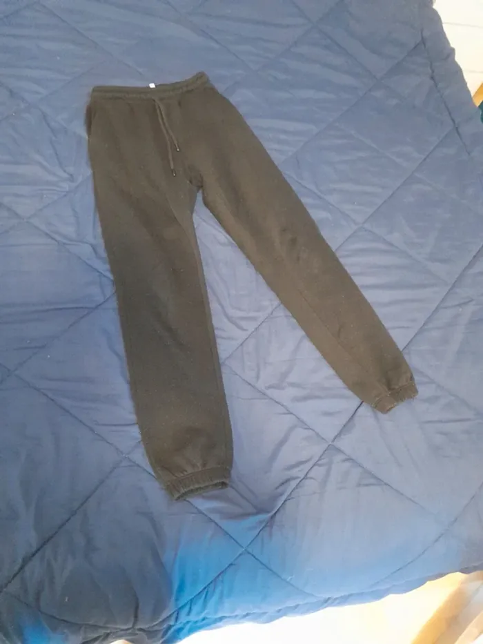 Jogging noir taille xs