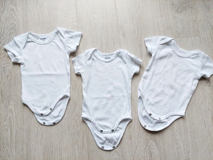 Bodies 3 mois - photo numéro 8