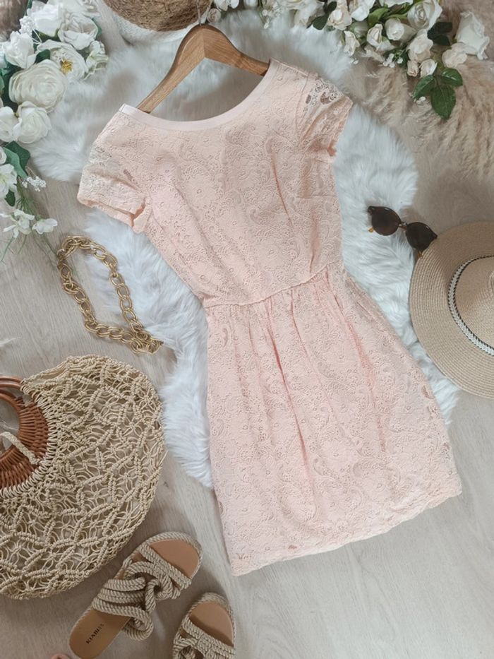 Jolie robe rose bohème taille 34 H&M