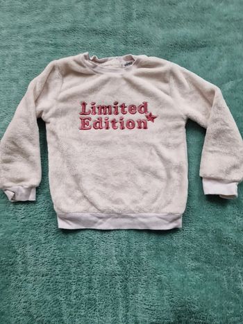 Très beau pull 3 ans