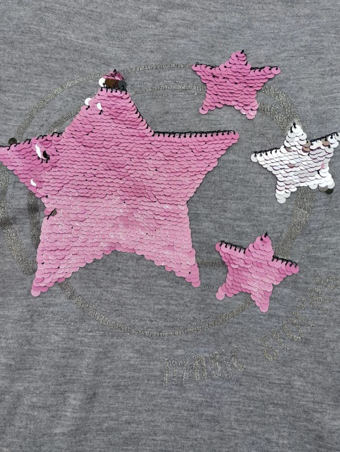 Très beau petit tee-shirt gris - photo numéro 2