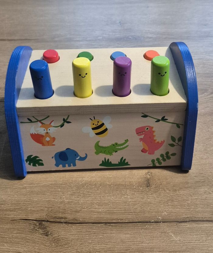 Banc à marteler en bois - photo numéro 3