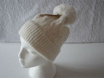 Joli bonnet écru fantaisie tout doux avec pompon neuf pour Femme