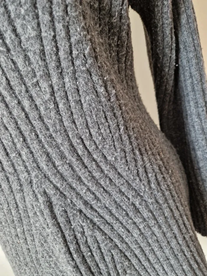 Robe pull évasée côtelé grise h&m taille xxl - photo numéro 2