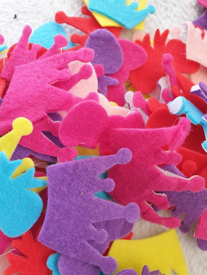 Lot de +de 100 autocollantes multicolores - photo numéro 2