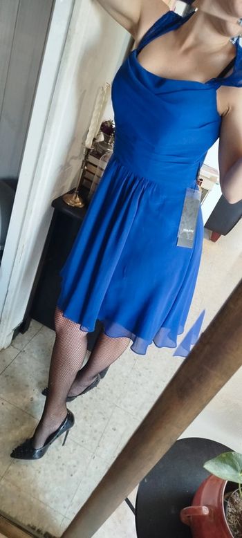 Élégante robe bleu royal – Idéale pour une occasion spéciale