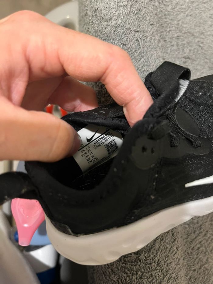 Chaussure Nike - photo numéro 4