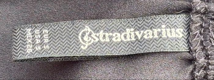 🖤 Top noir volanté – Stradivarius – Taille 36 - photo numéro 4