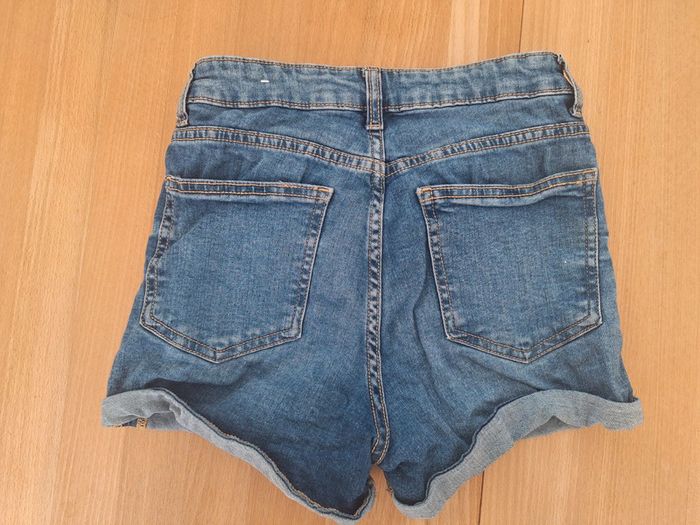 Lot 2 short en jean bleu Jennyfer femme XS 34 - photo numéro 3