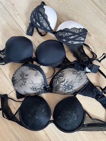 Lot soutiens-gorge 85D – push-up avec armatures – Undiz, Etam, Hunkemöller