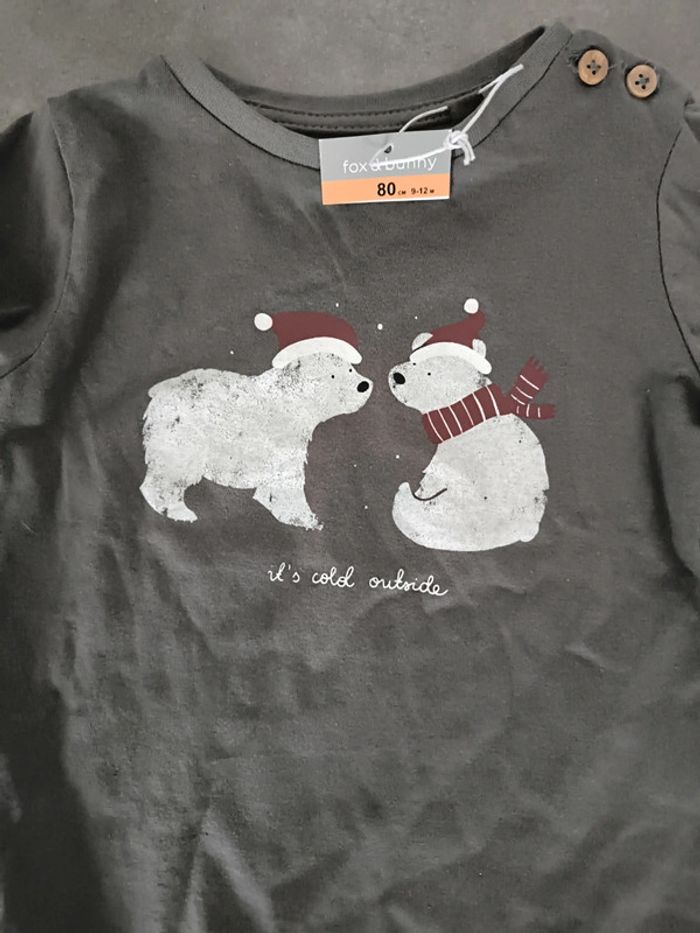 T-shirt manches longues neuf 12 mois - photo numéro 2