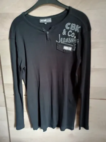Tee shirt manches longues homme Taille L cbk