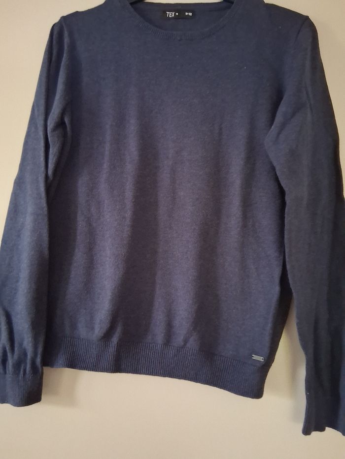 Pull  fin " tex" bleu " t-12 ans"