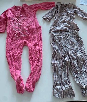 Lot 2 pyjamas légers 36 mois