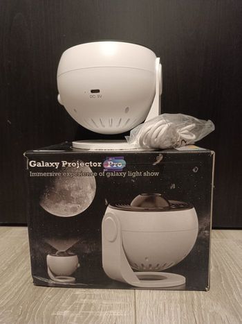 Projecteur ciel étoilé / Planétarium – 13 projections