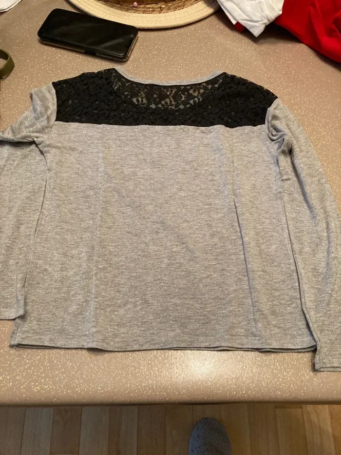 Teeshirt gris et noir IKkS manches longues - photo numéro 5