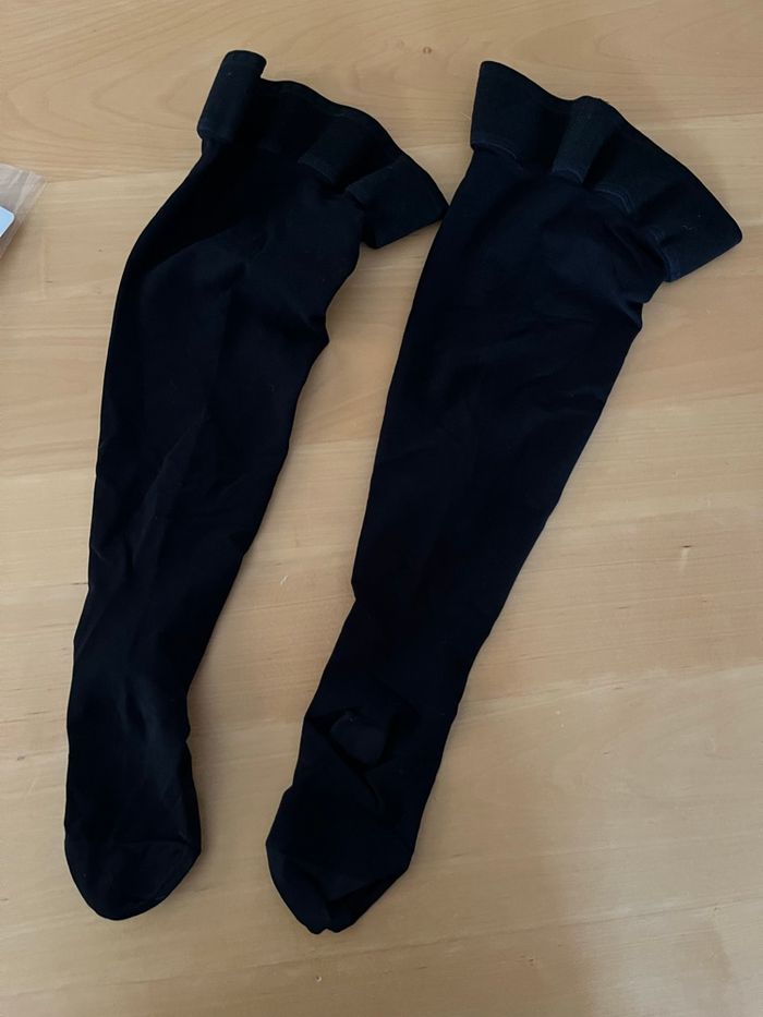 Bas de contention noir