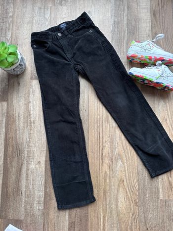 - Pantalon Kiabi         - 8 ans - Très bon état, mini accro 