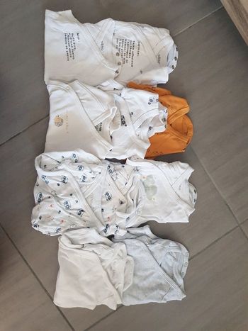 Lots 10 Bodies fille 3 mois