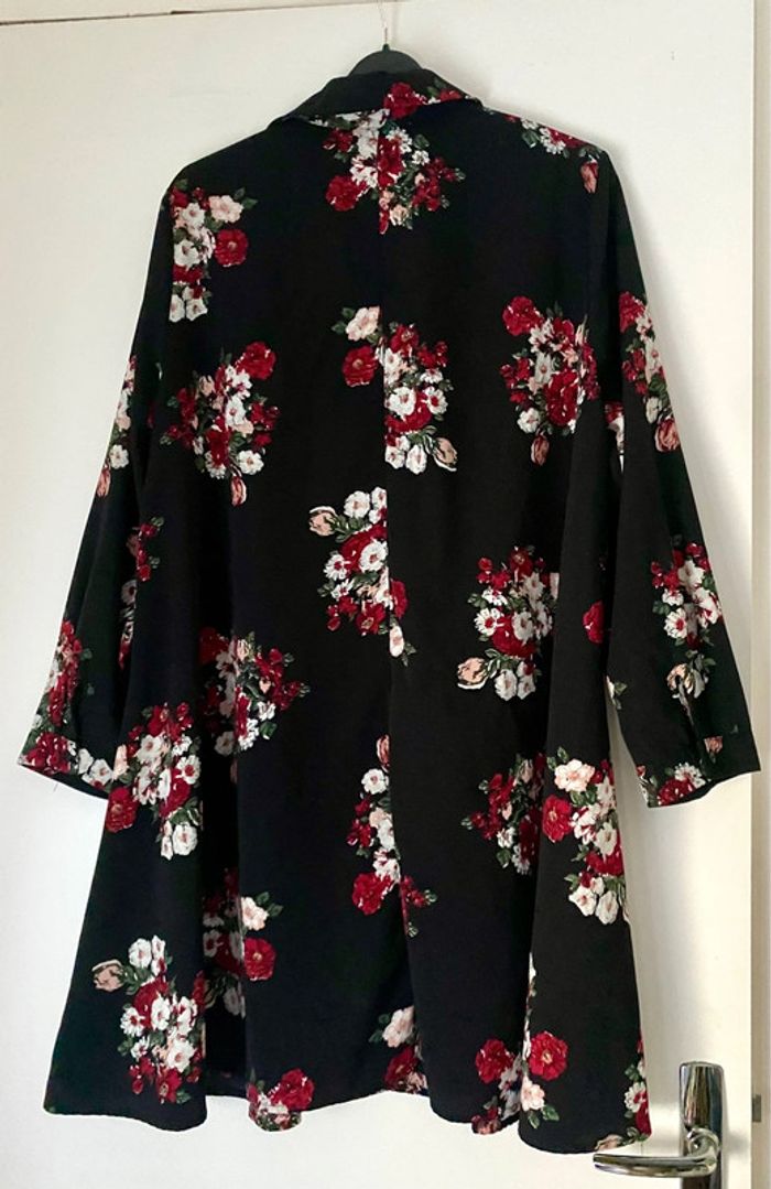 Robe chemise a fleurs évasée courte taille L - photo numéro 4