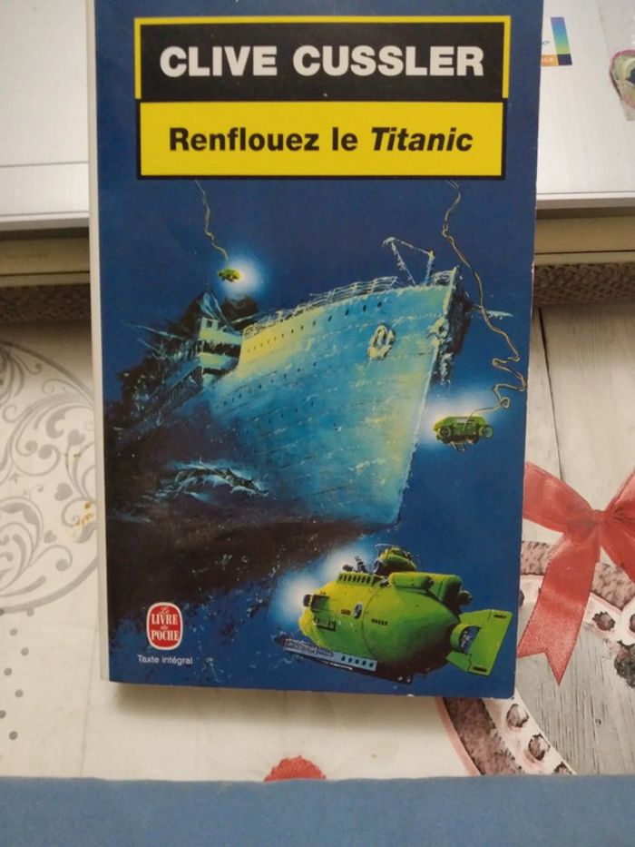 Lot de 4 livres de Clive Cussler - photo numéro 7