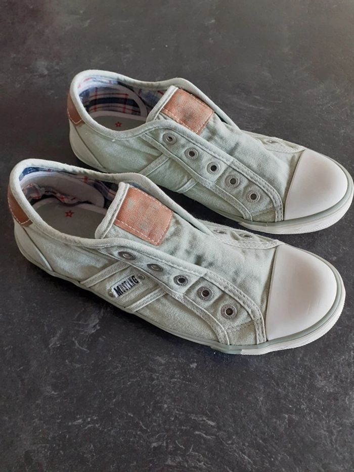 Baskets femme mustang kaki pointure 37