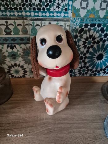 Chien ideal vintage année 80