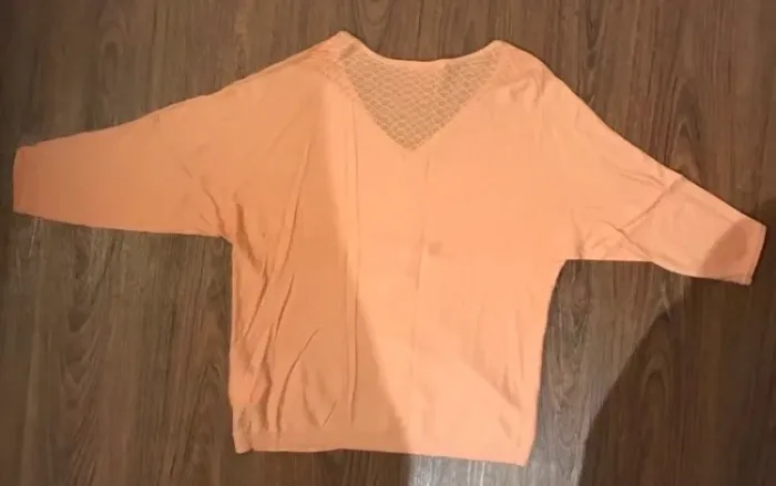 Haut femme camaïeu col v très léger pour été demie manche abricot taille XL - photo numéro 2