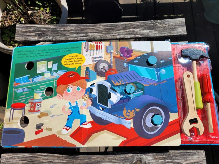 Coffret livre + outils en bois 🛠Mathéo Le Mécano 🔧 72 - photo numéro 2