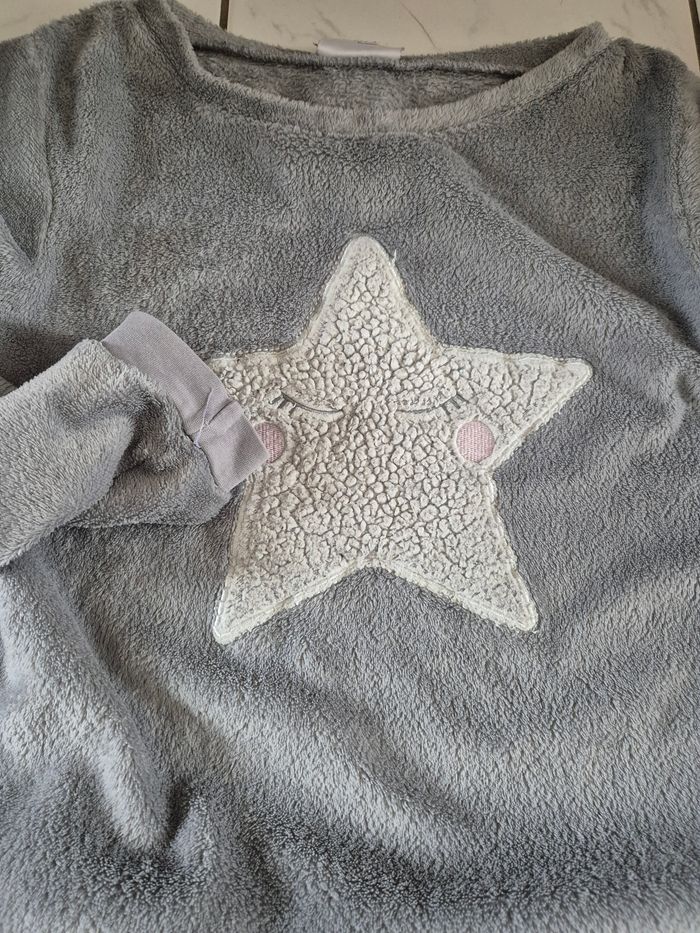 Pyjamas 2 pièces - photo numéro 2