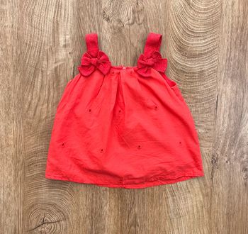 Débardeur/t.shirt/top sans manche rouge neuf petite fille Catimini 4 ans