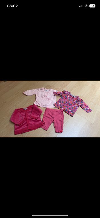 Ensemble bébé filles - 1 mois - Très bon état