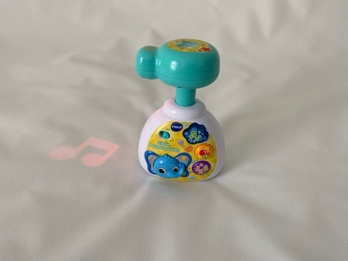 Distributeur de savon pousse-pousse Vtech - photo numéro 2