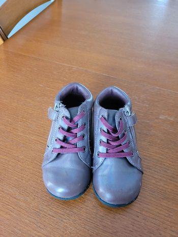 Chaussures fille pointure 24