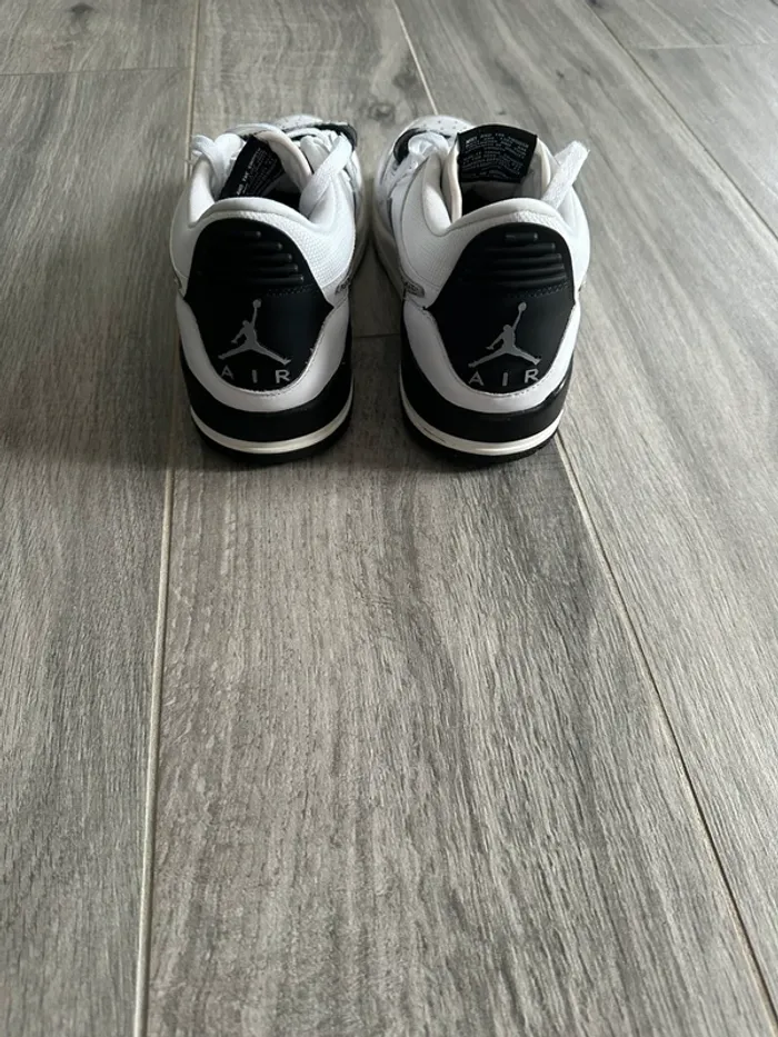 Baskets Air Jordan Legacy 312 Low en cuir - photo numéro 4
