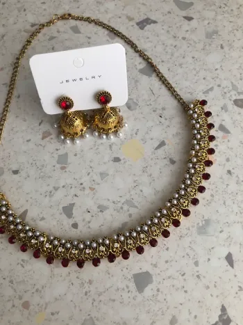 Très jolie parure bijoux  femme neuve idée cadeau