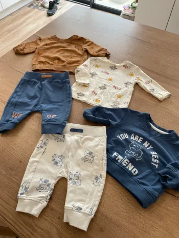 Lot de 2 ensembles marque Tex taille 3 mois