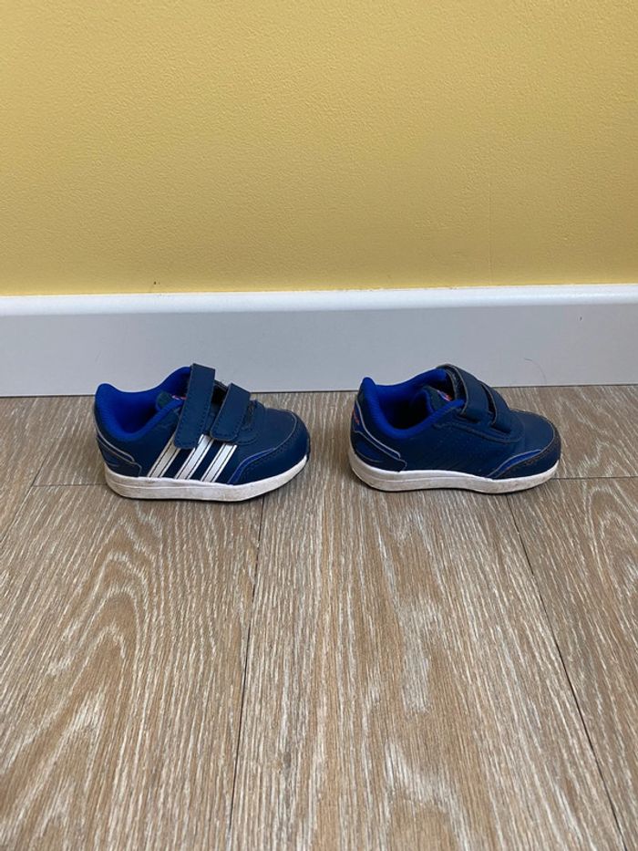 Baskets Adidas - photo numéro 3