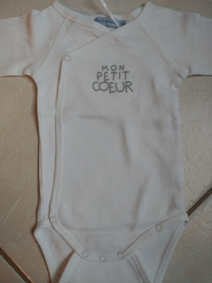 Body bébé mixte 6 mois - photo numéro 2