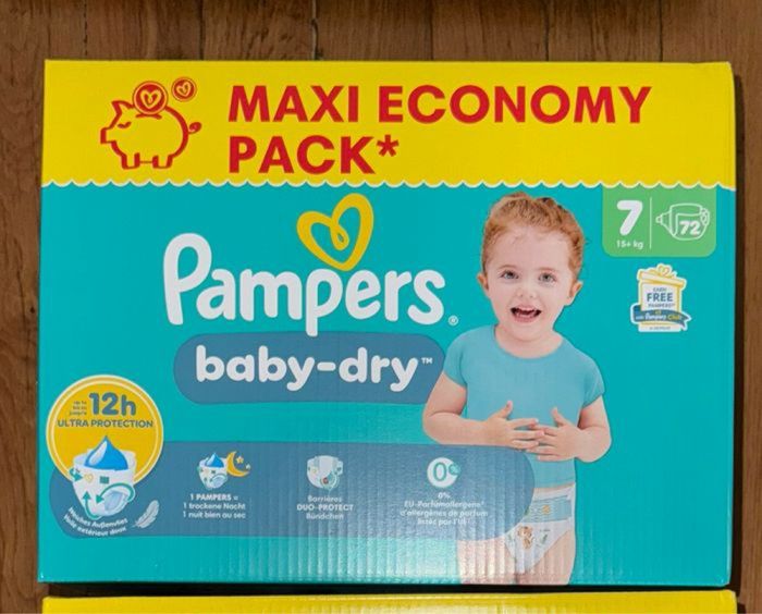 1 carton de couches Pampers taille 7